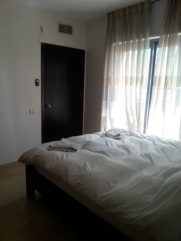 Holyland Apartments القدس الغرفة الصورة