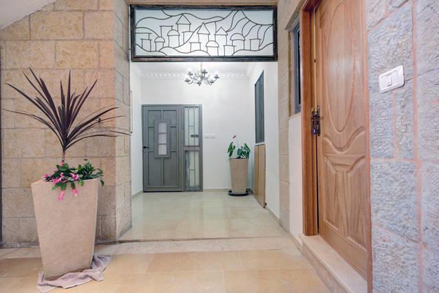 Holyland Apartments القدس الغرفة الصورة