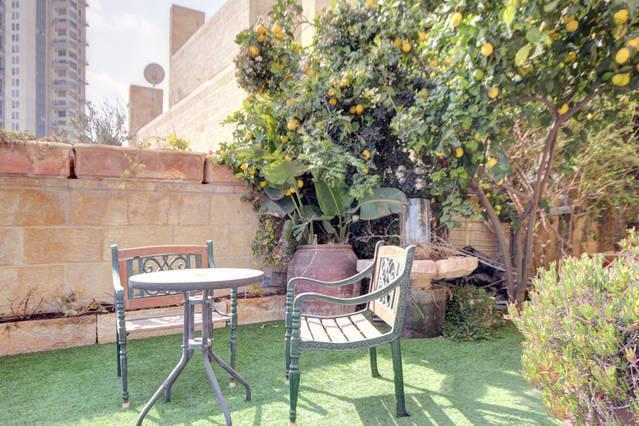 Holyland Apartments القدس المظهر الخارجي الصورة